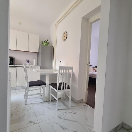 House Delboy With Garage, Crnomerec Загреб Екстериор снимка